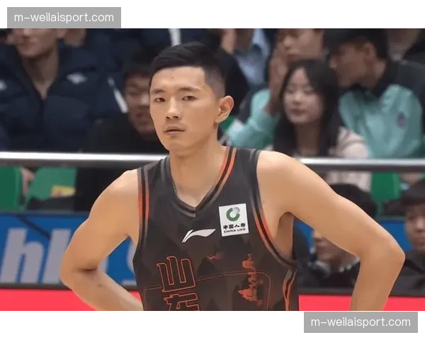 福建浔兴对阵宁波町渥，陈林坚利用发球战术连续命中两记底角三分